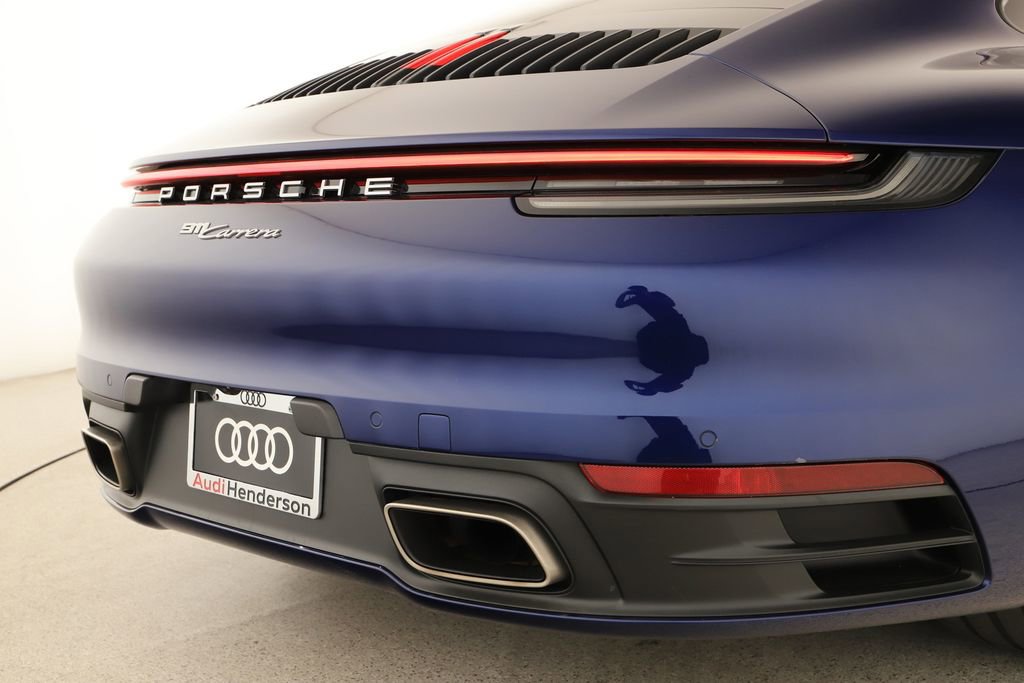 Used 2020 Porsche 911 Carrera RWD image 16