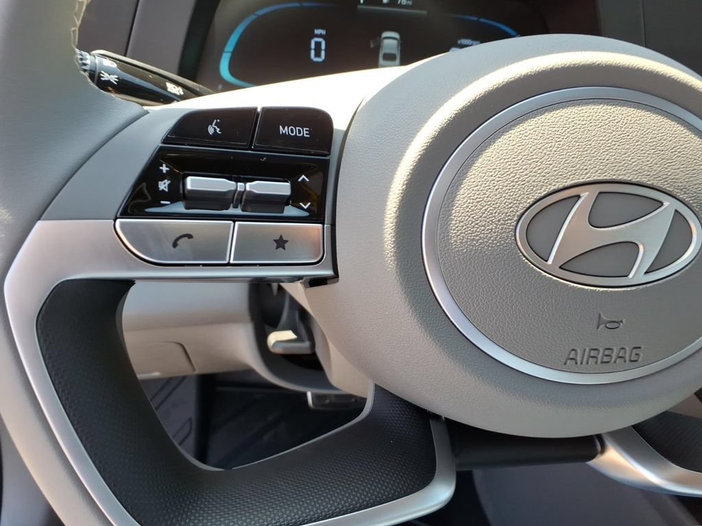 New 2026 Hyundai Elantra Sport FWD image 18