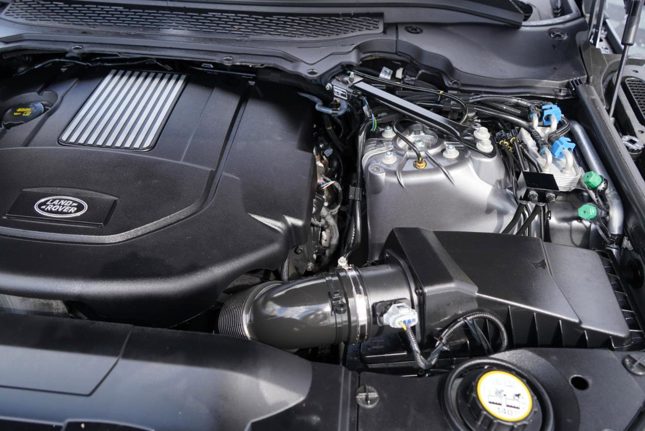 Used 2016 Land Rover Range Rover Sport HSE image 79