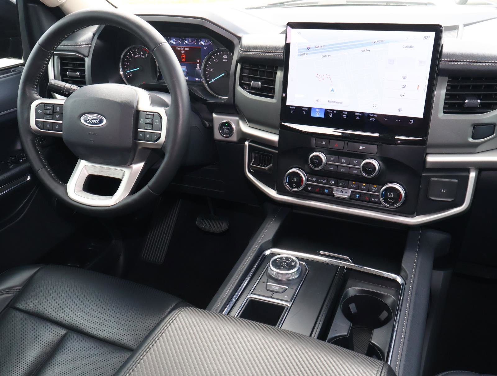 Used 2024 Ford Expedition XLT RWD image 10