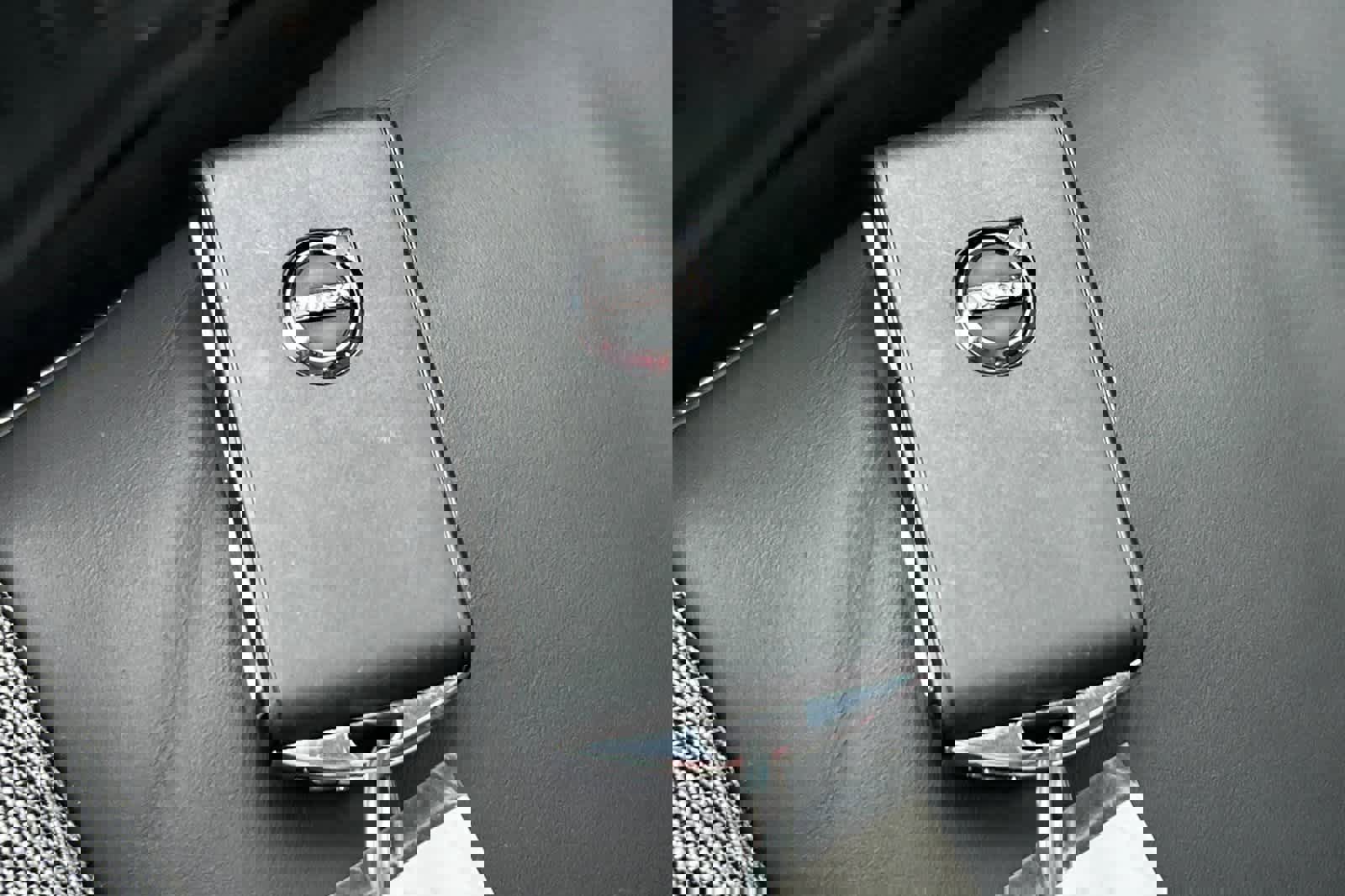 Used 2022 Volvo S60 T8 R-Design w/ Advanced Package image 22