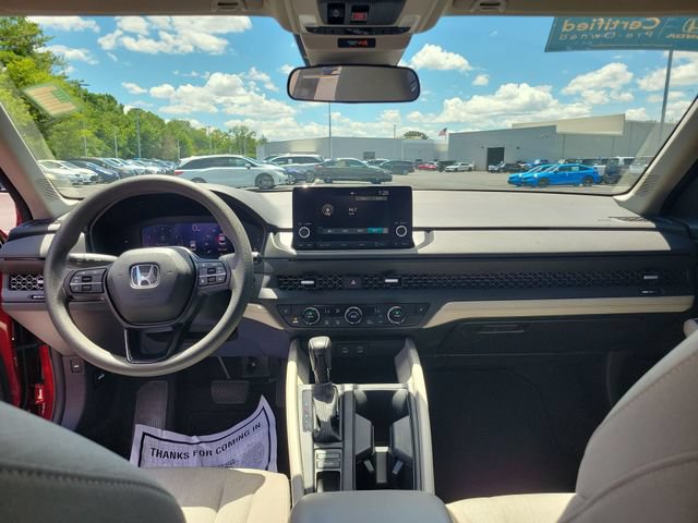 Certified 2023 Honda Accord EX image 22