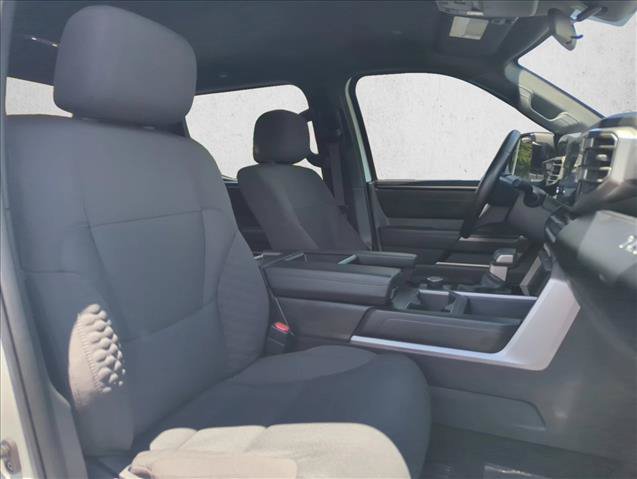 Used 2025 Toyota Tundra SR5 w/ SR5 Convenience Package RWD image 25