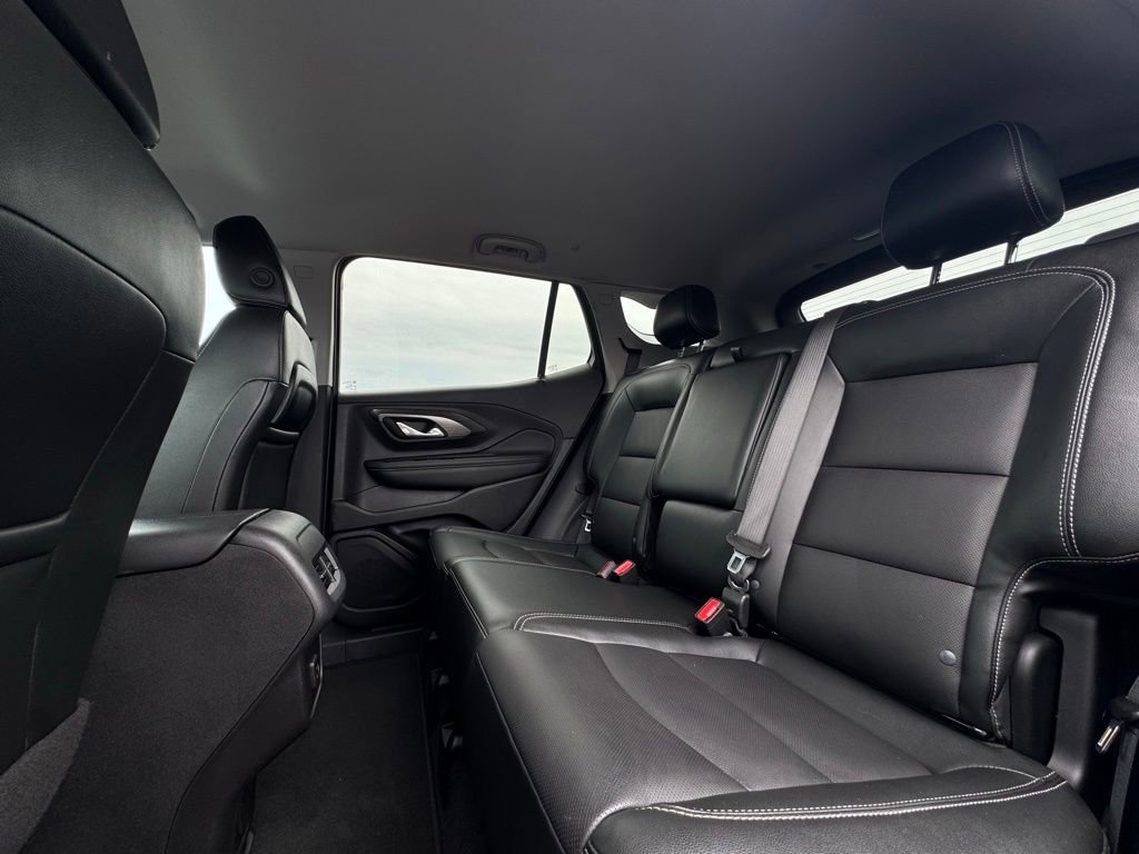Used 2024 GMC Terrain SLT FWD image 20