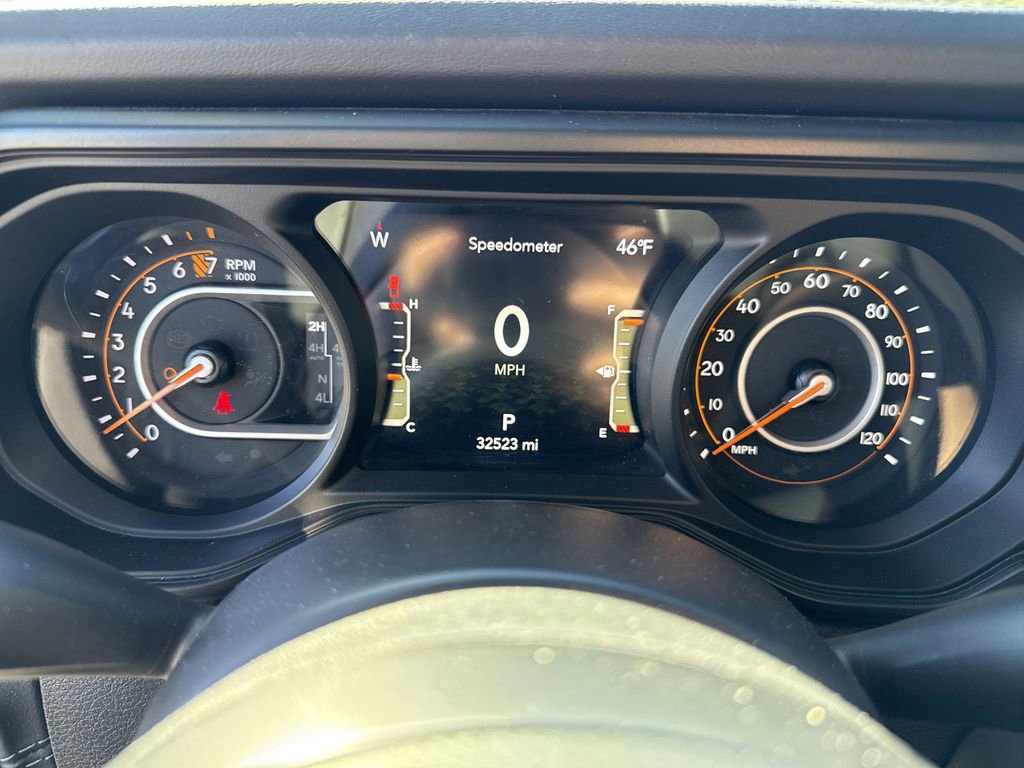 Used 2024 Jeep Gladiator Rubicon image 16