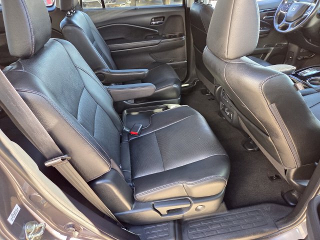 Used 2020 Honda Pilot Elite image 15