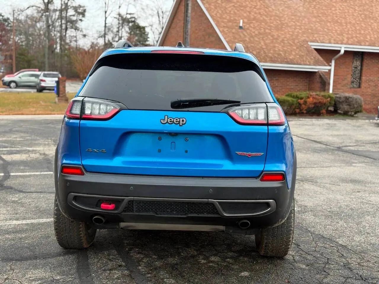 Used 2020 Jeep Cherokee Trailhawk w/ Cold Weather Group image 5