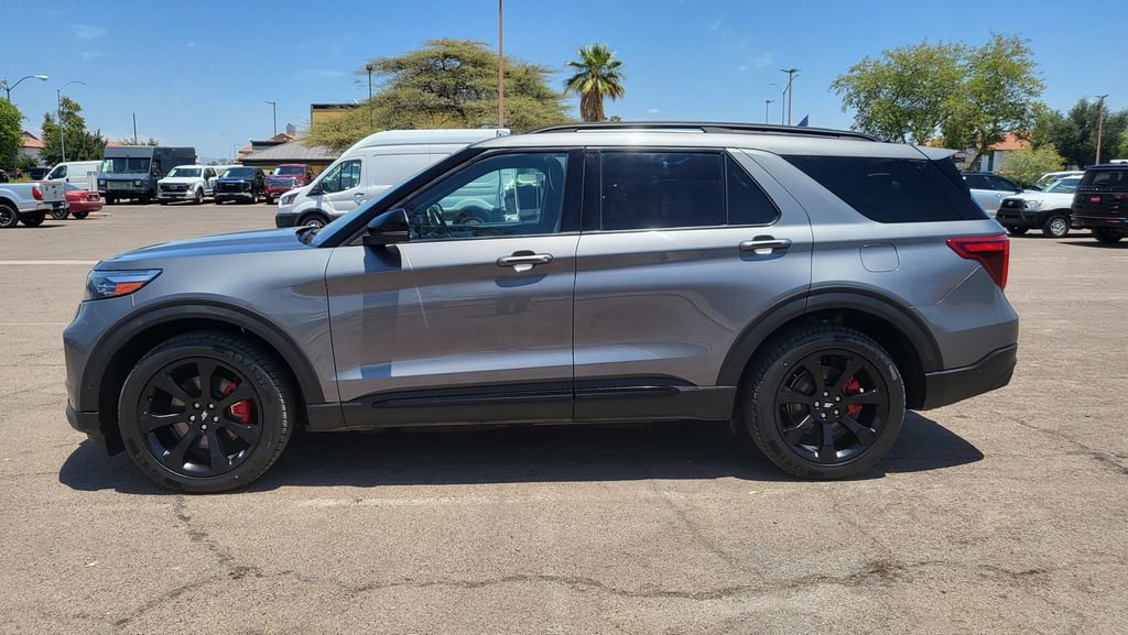 Used 2023 Ford Explorer ST w/ Equipment Group 401A AWD/4WD image 5
