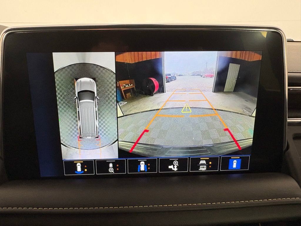 Used 2022 Chevrolet Suburban Premier image 62