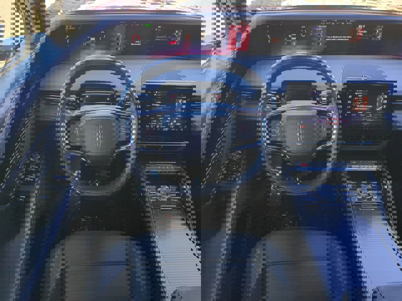 Certified 2024 Lincoln Nautilus Reserve w/ Jet Appearance Package (87T) image 16