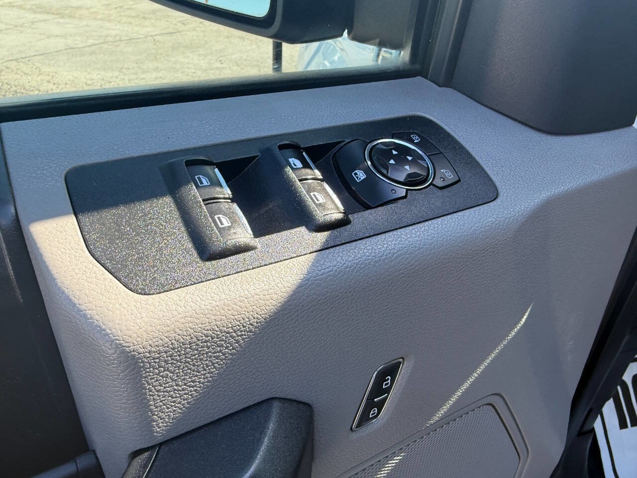 Used 2018 Ford F150 XL w/ Equipment Group 101A Mid image 17