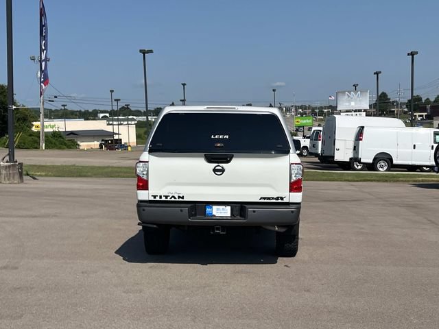 Used 2017 Nissan Titan PRO-4X AWD/4WD image 5