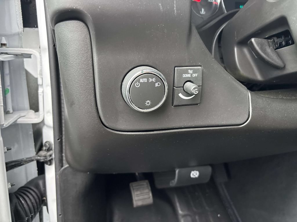 Used 2024 GMC Savana 3500 w/ Power Convenience Package RWD image 11