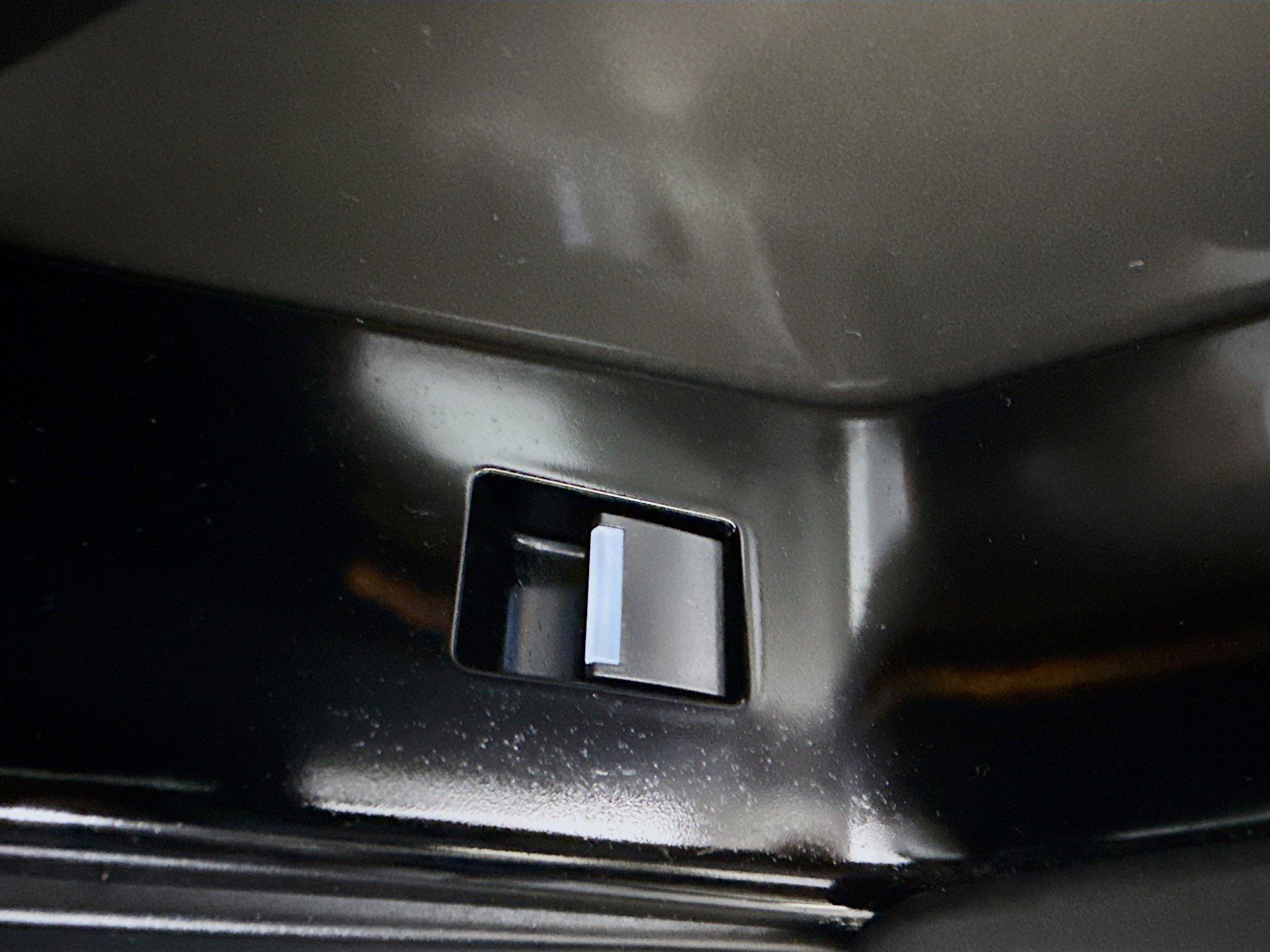 Used 2022 Land Rover Range Rover Velar S image 31