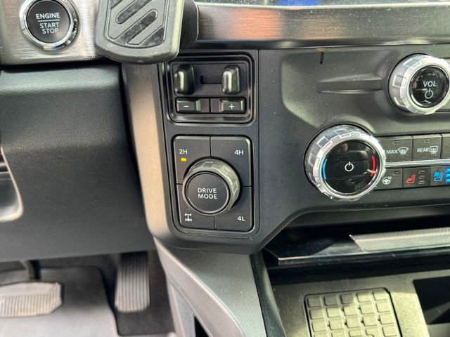 Used 2023 Ford F350 Lariat w/ Tow Technology Package AWD/4WD image 36