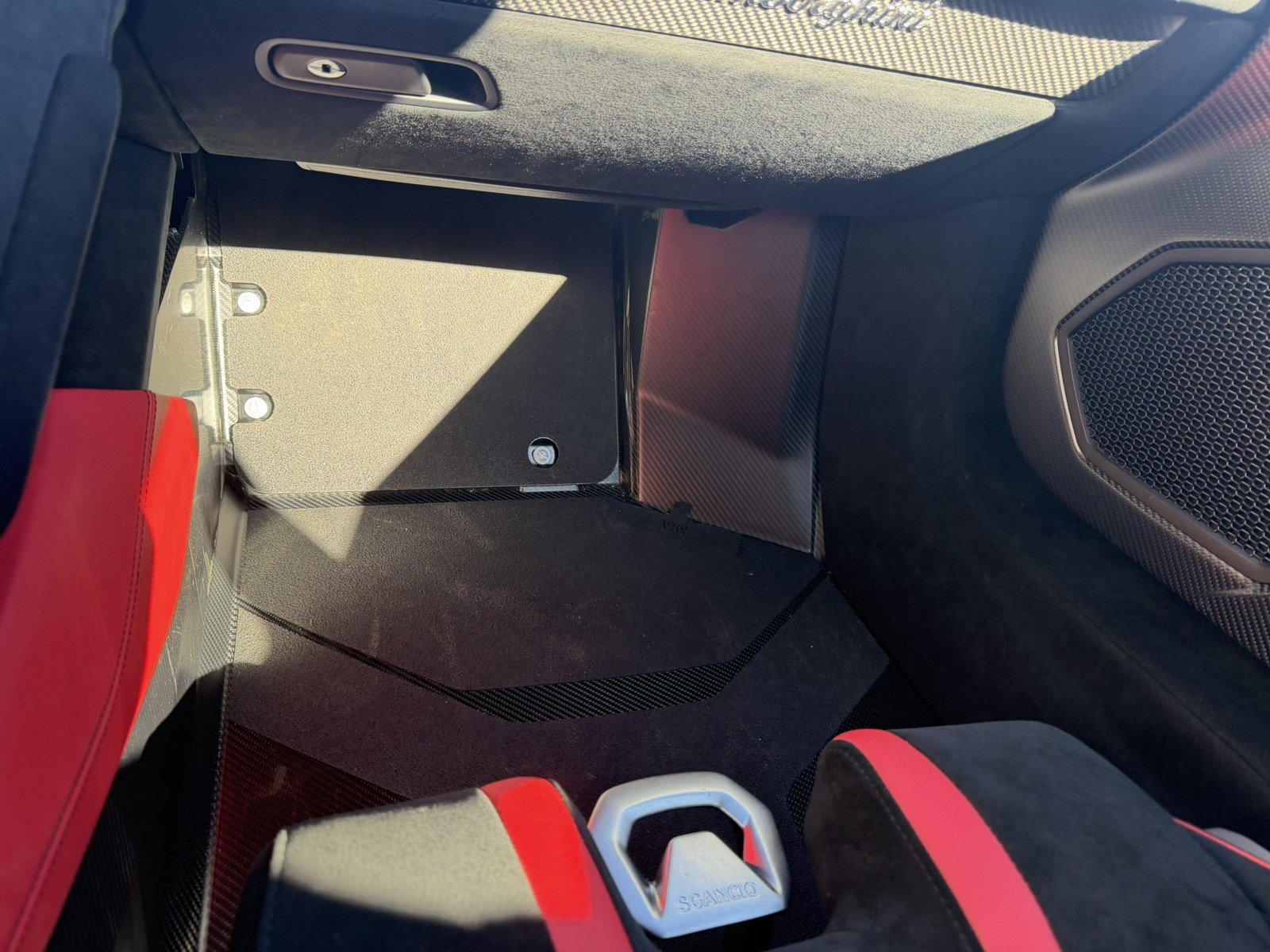 Used 2022 Lamborghini Huracan STO image 16