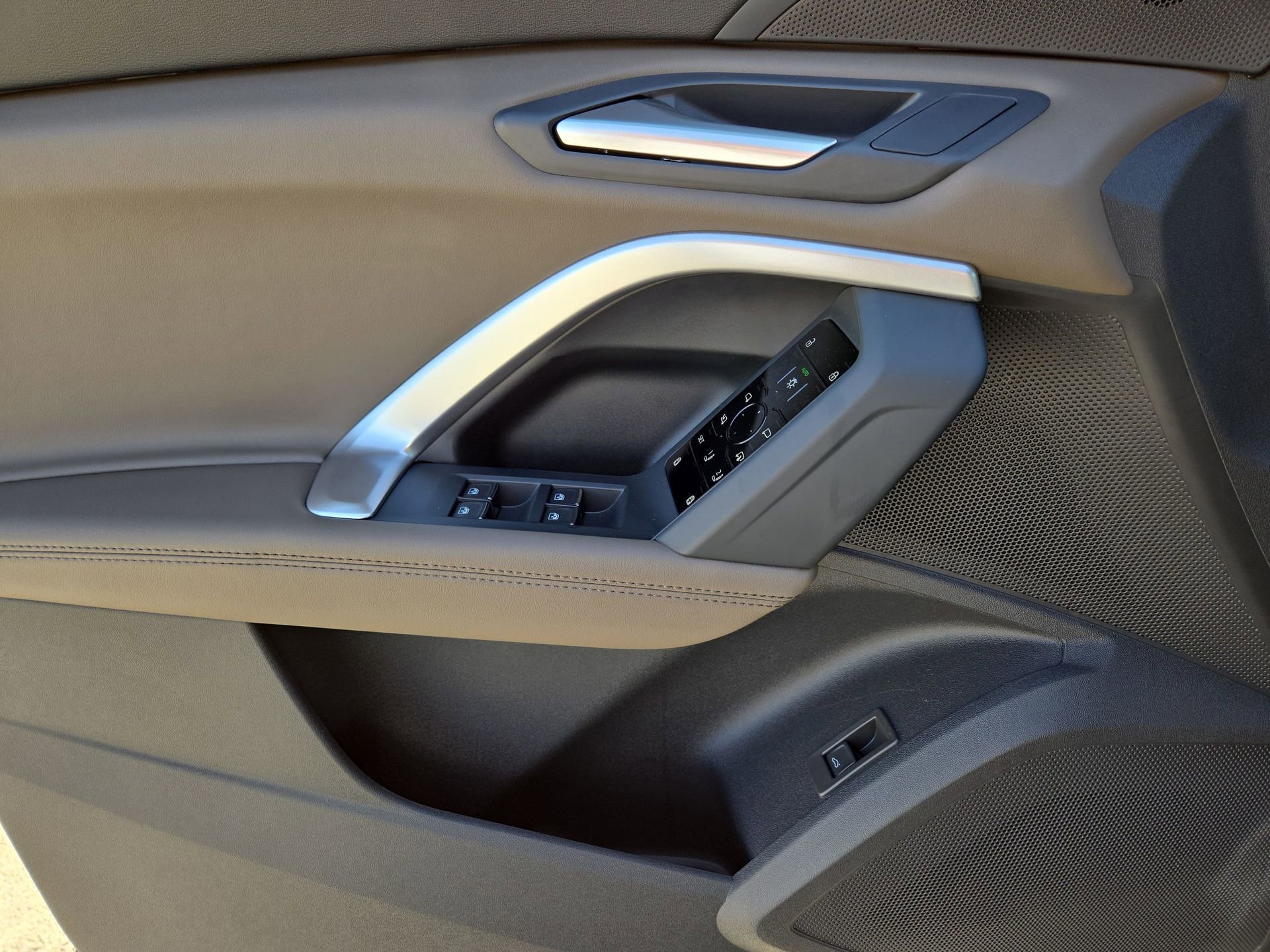 New 2026 Audi Q5 2.0T Premium image 15