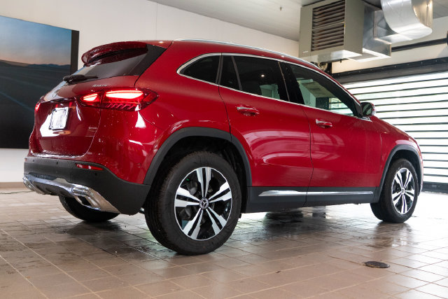 New 2026 Mercedes-Benz GLA 250 4MATIC image 8