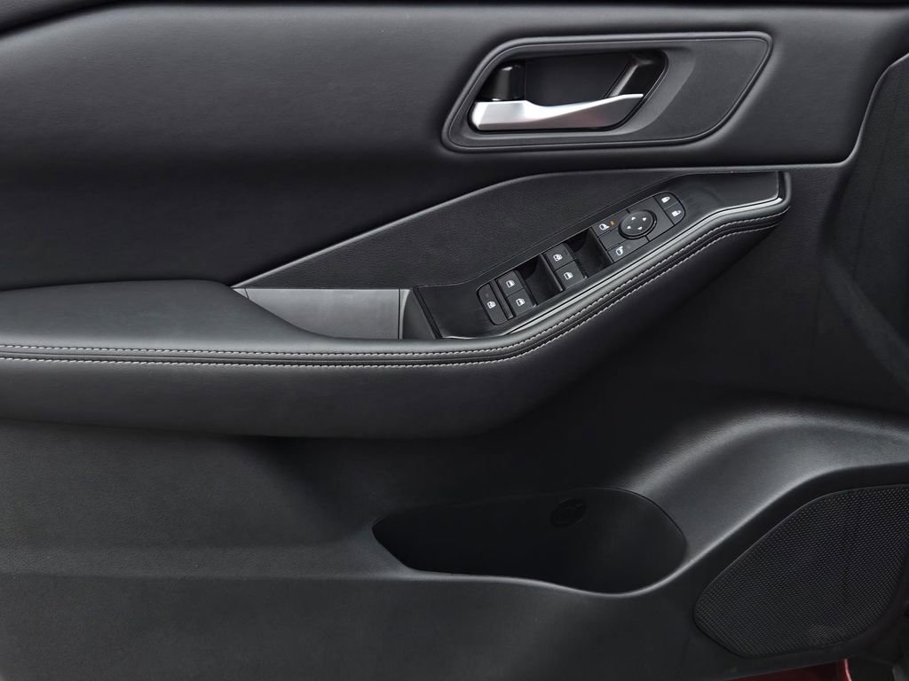 New 2026 Nissan Rogue SV w/ Cold Weather Package image 17