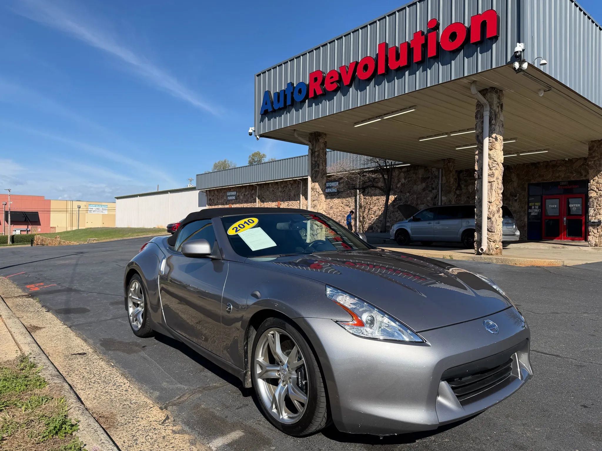 Used 2010 Nissan 370Z Touring w/ Sport Pkg image 1