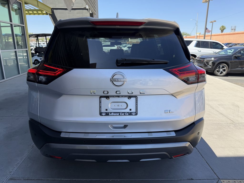 Used 2022 Nissan Rogue SL FWD image 13