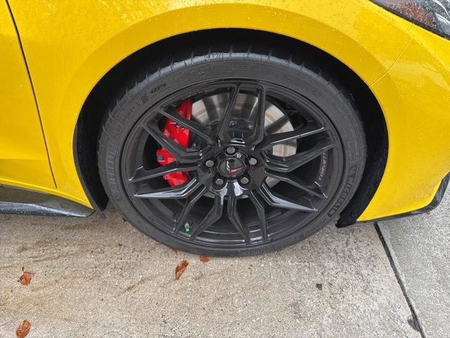 Used 2025 Chevrolet Corvette Z06 image 18