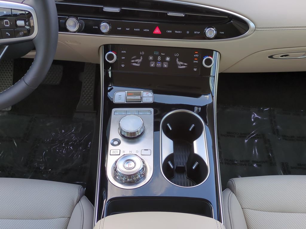 Used 2026 Genesis GV70 2.5T image 31