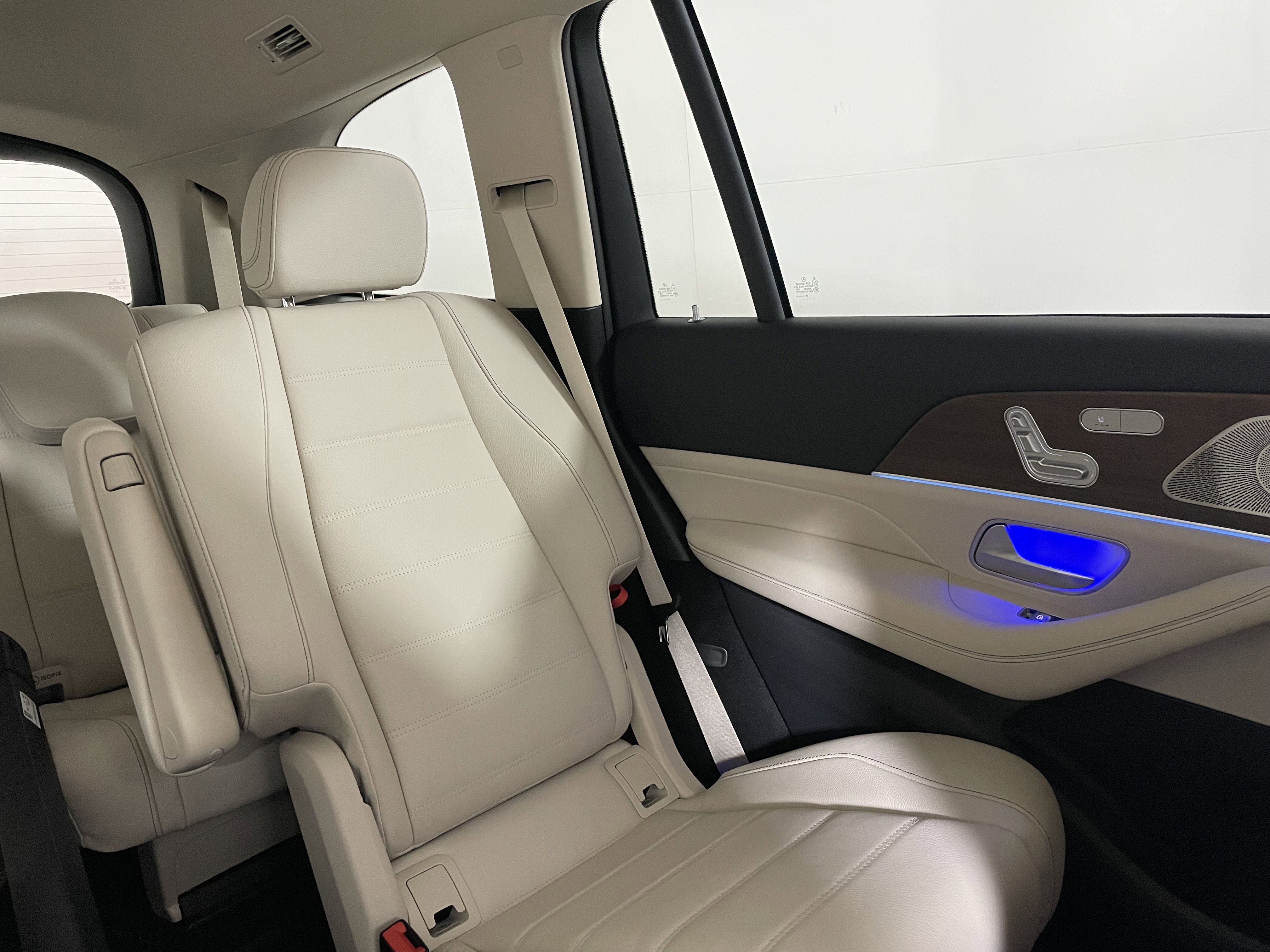 Certified 2026 Mercedes-Benz GLS 450 4MATIC image 15