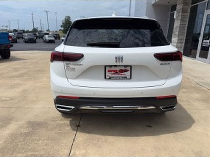 Used 2024 Buick Envision Preferred AWD/4WD image 4