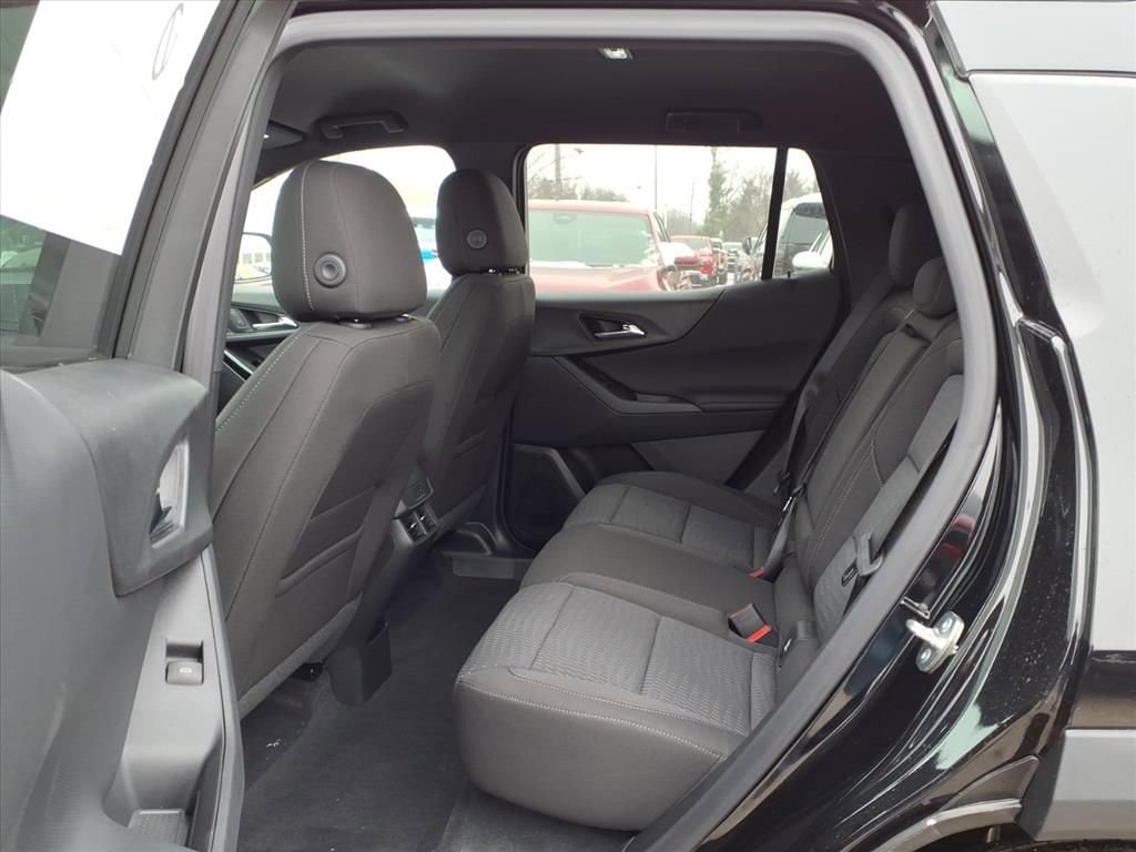 New 2026 Chevrolet Equinox LT w/ Midnight Edition image 9