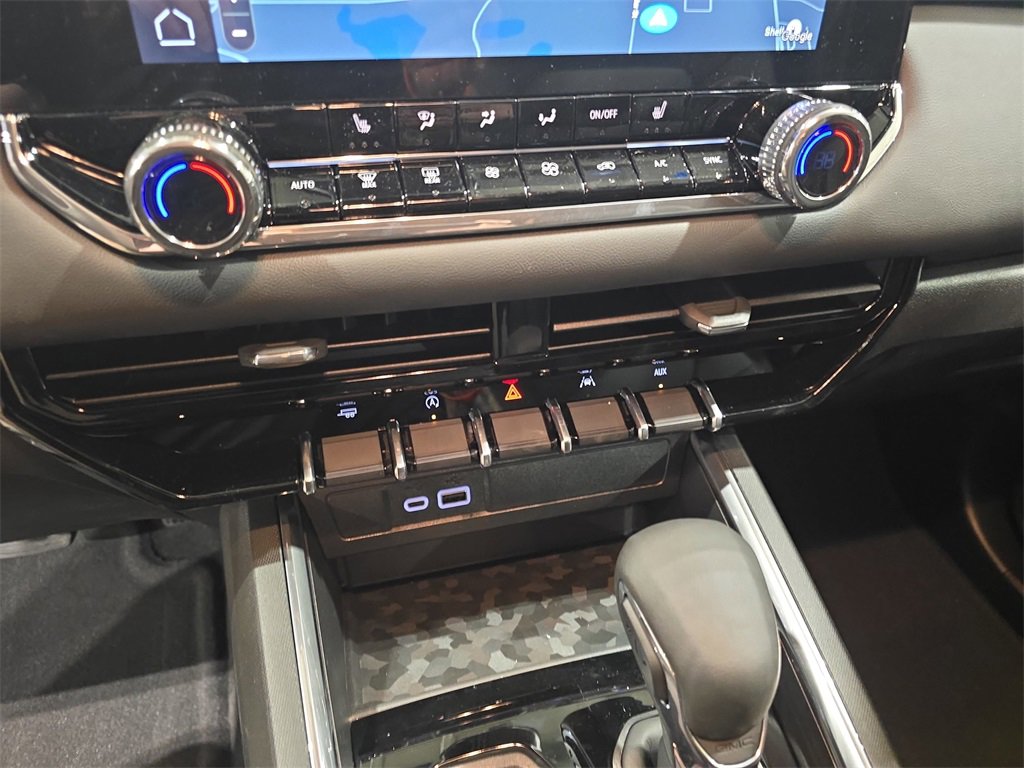 New 2026 GMC Canyon Elevation w/ Convenience Package image 24