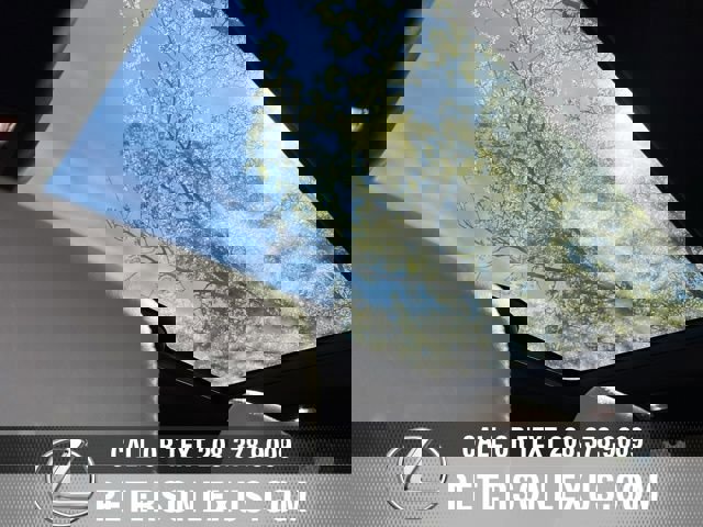 Used 2020 Land Rover Discovery Landmark image 15