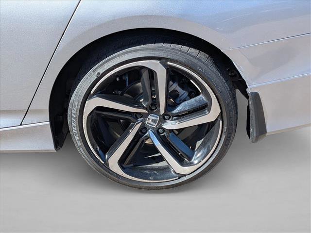 Used 2020 Honda Accord Sport image 9