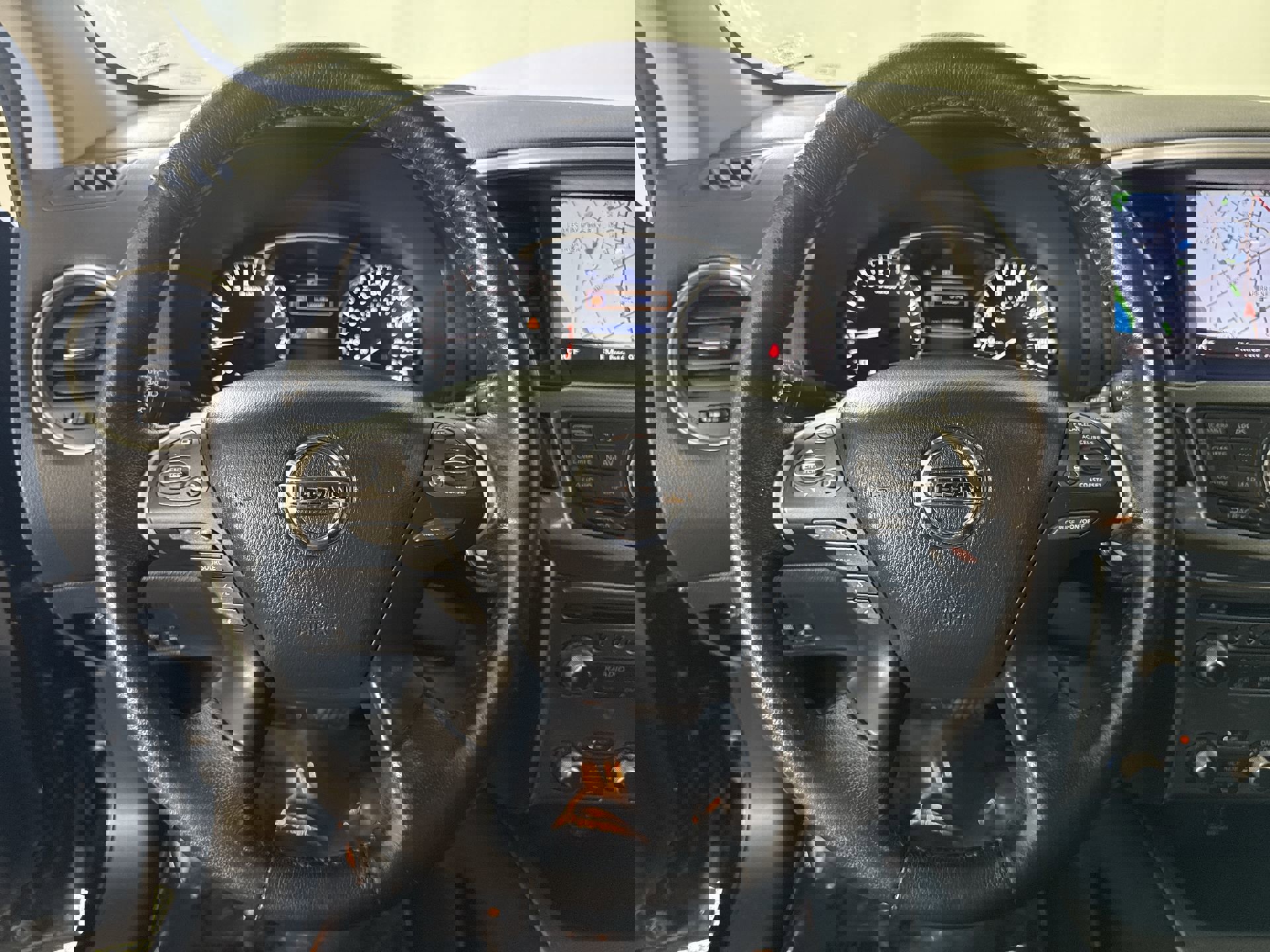 Used 2019 Nissan Pathfinder SL image 18