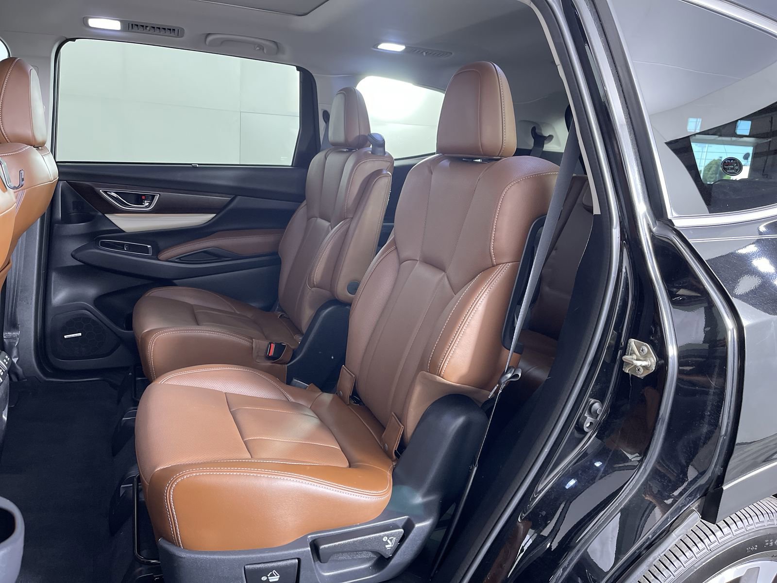 Used 2020 Subaru Ascent Touring AWD/4WD image 22