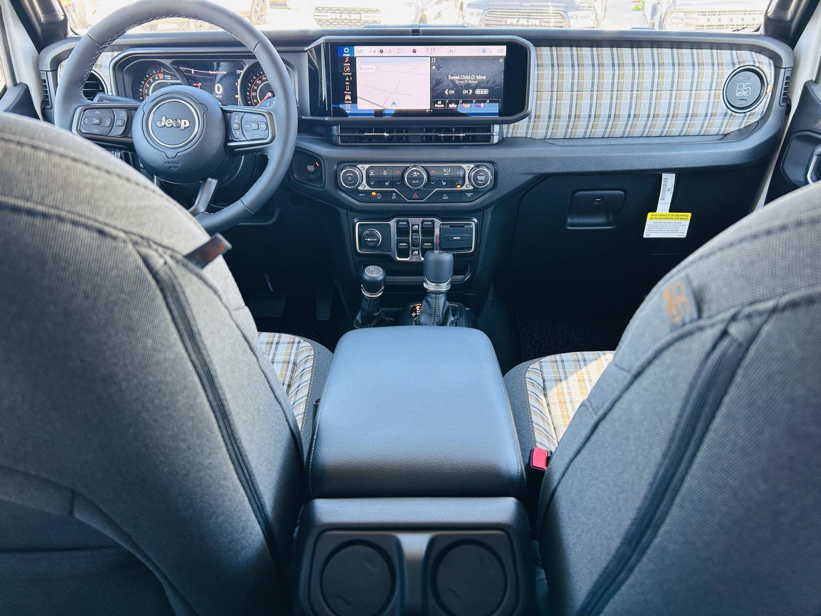 New 2026 Jeep Gladiator Overland AWD/4WD image 23