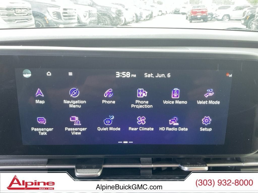 Used 2024 Kia Carnival SX Prestige FWD image 18