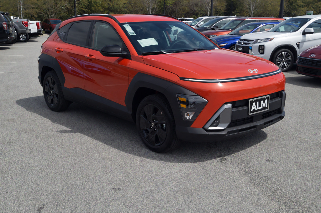 New 2027 Hyundai Kona SEL Sport FWD image 3