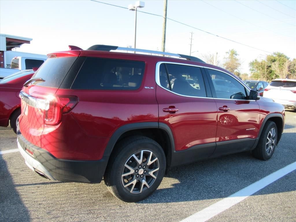 Used 2021 GMC Acadia SLE w/ Driver Convenience Package image 4