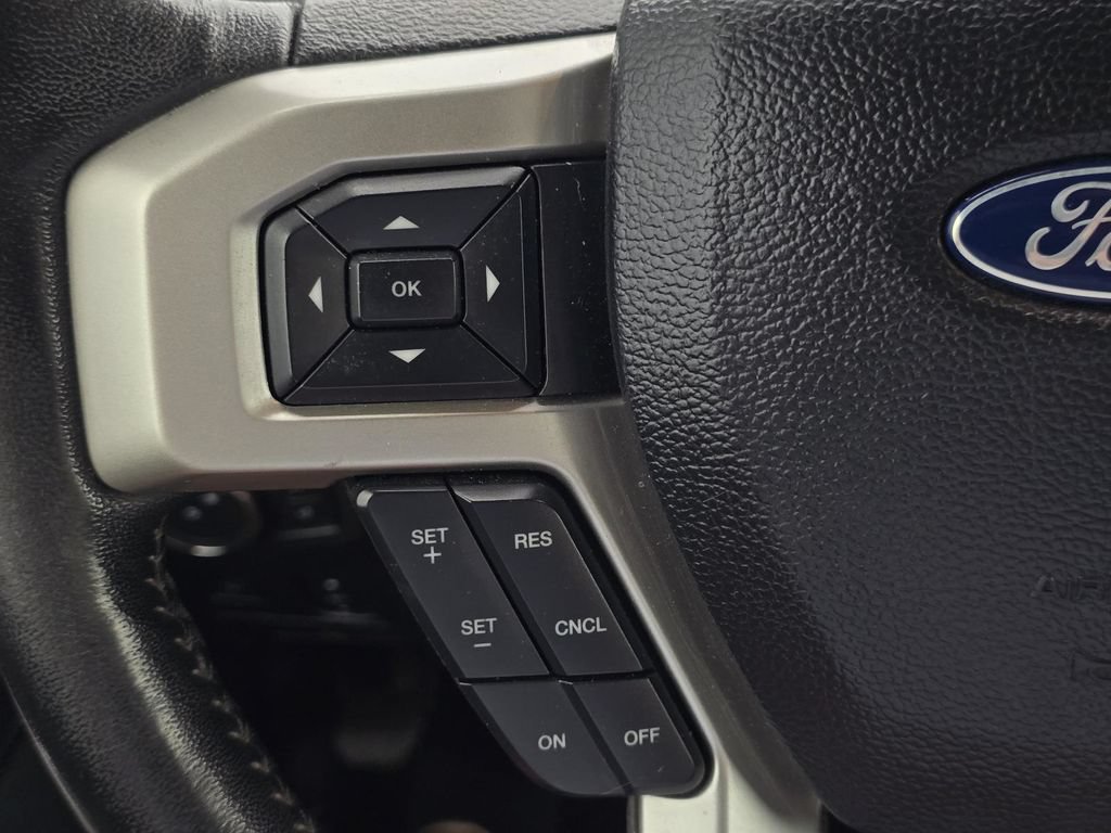 Used 2020 Ford F250 Lariat w/ Lariat Ultimate Package AWD/4WD image 16