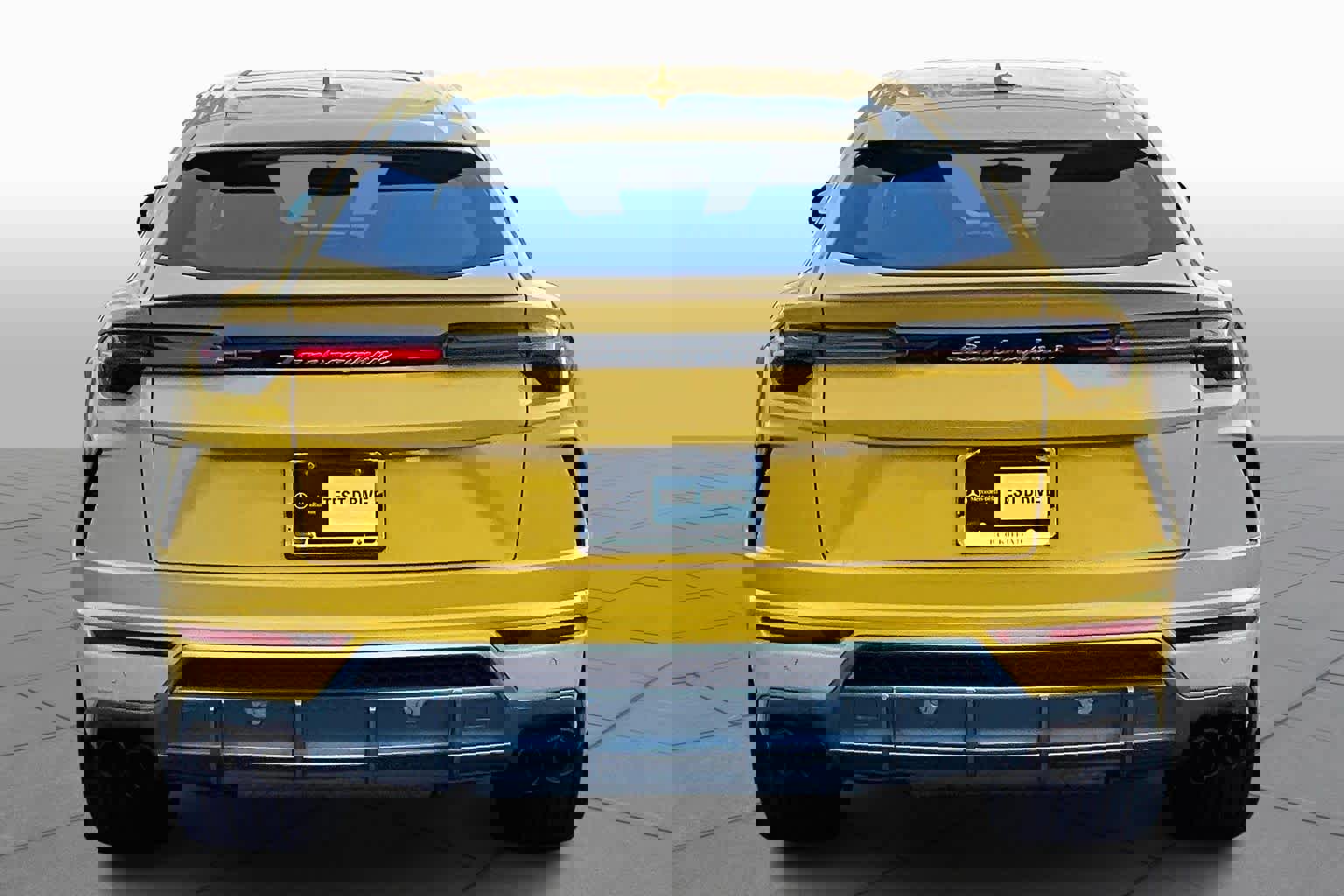 Used 2022 Lamborghini Urus image 5