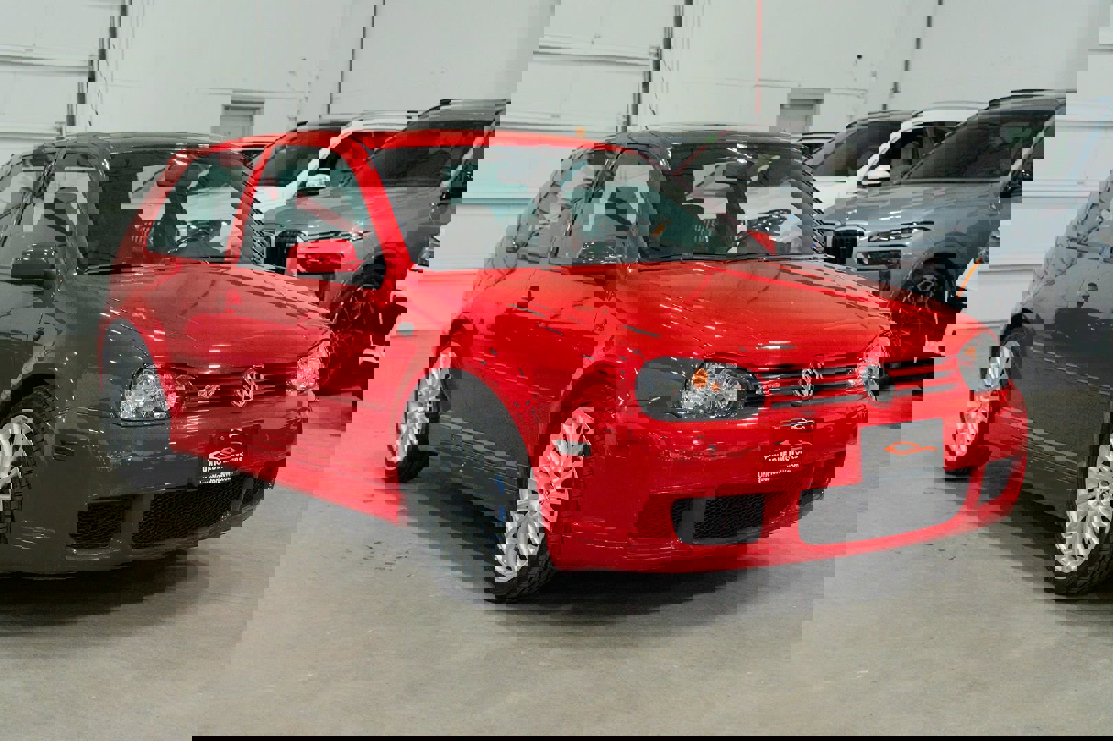 Used 2004 Volkswagen R32 image 12