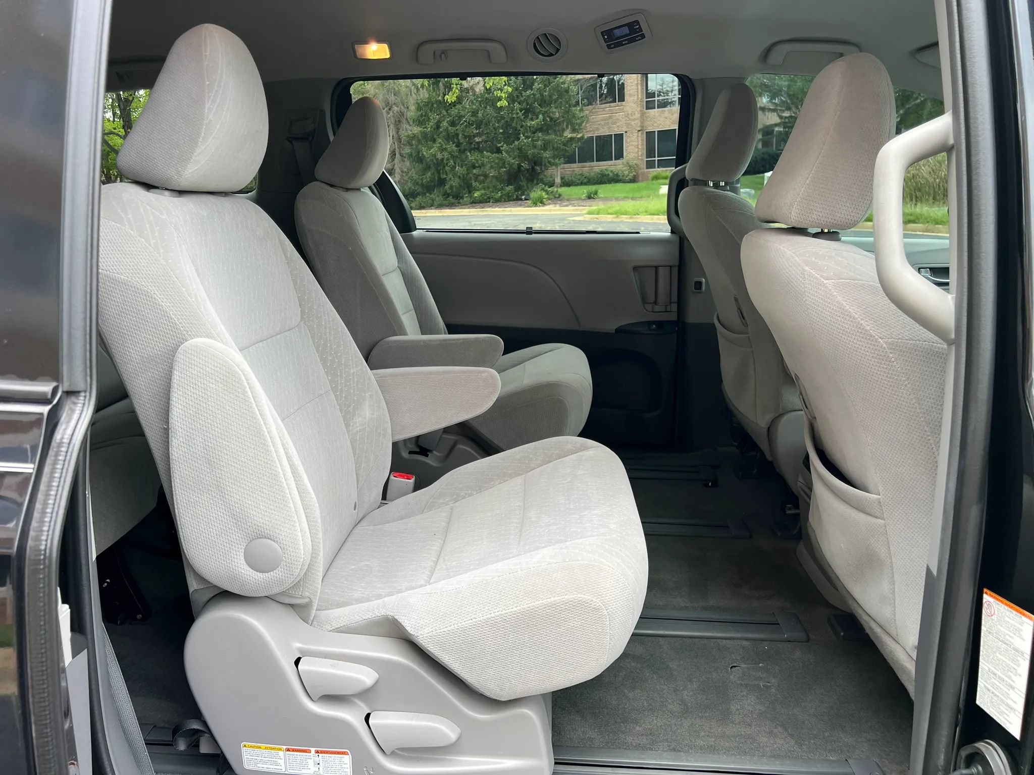Used 2017 Toyota Sienna LE w/ Protection Package AWD/4WD image 19