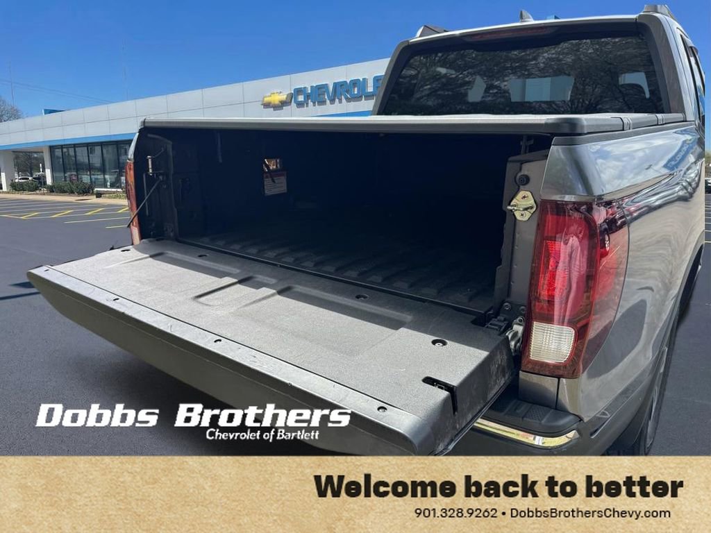 Used 2017 Honda Ridgeline RTL-T image 37