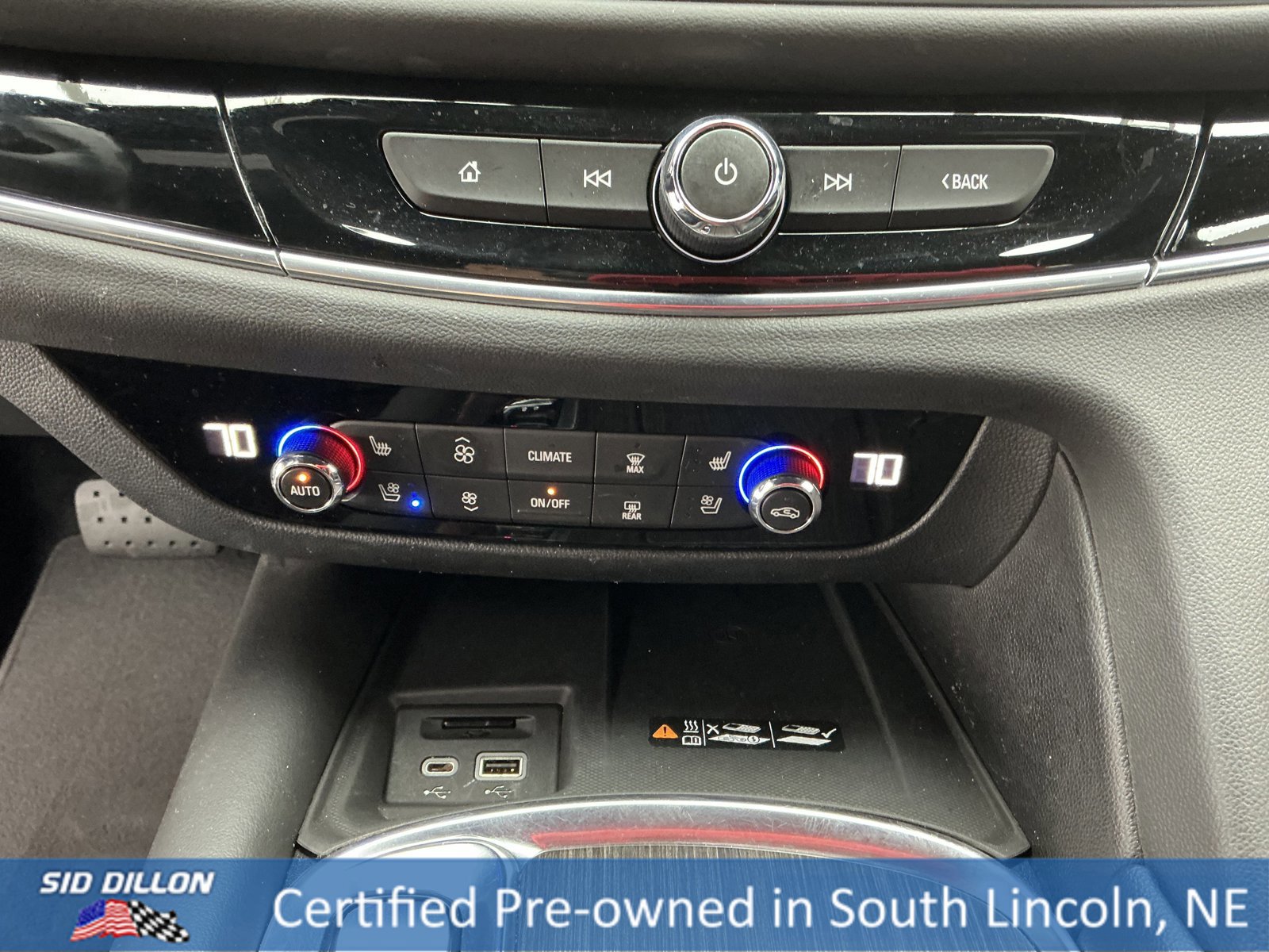 Used 2022 Buick Enclave Avenir w/ Avenir Technology Package image 12