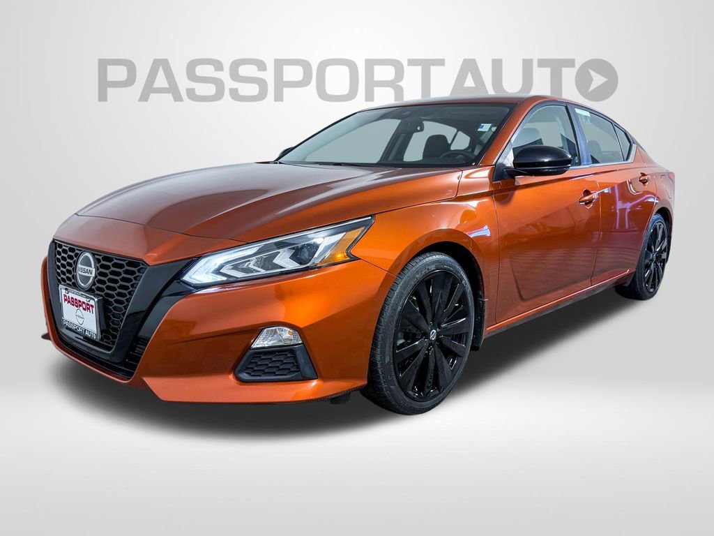 Used 2022 Nissan Altima 2.0 SR image 1