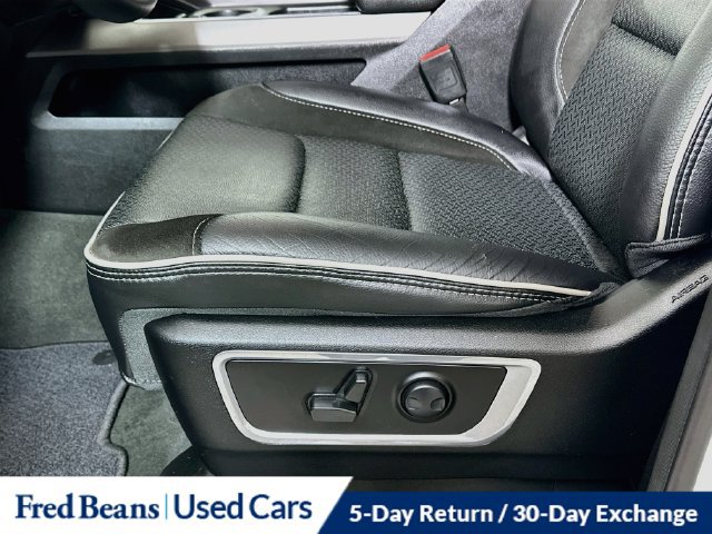 Used 2024 RAM 1500 Laramie AWD/4WD image 26