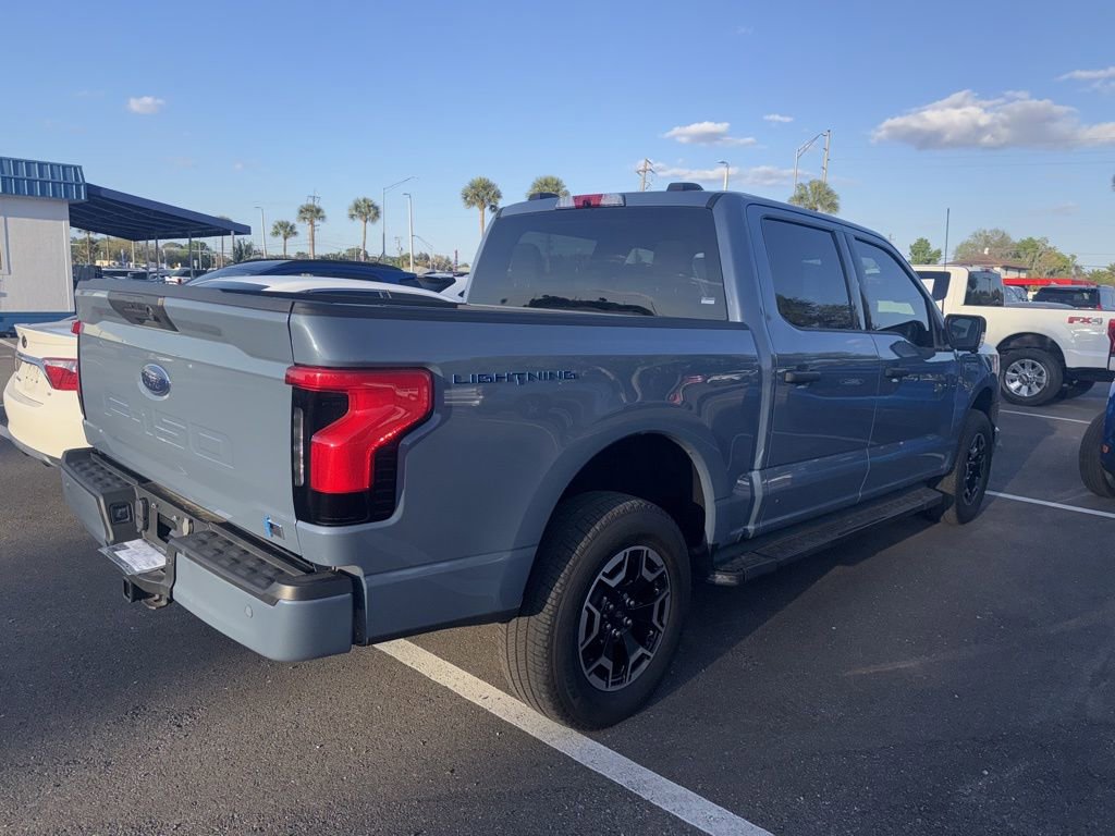 Used 2023 Ford F150 Lightning XLT image 6