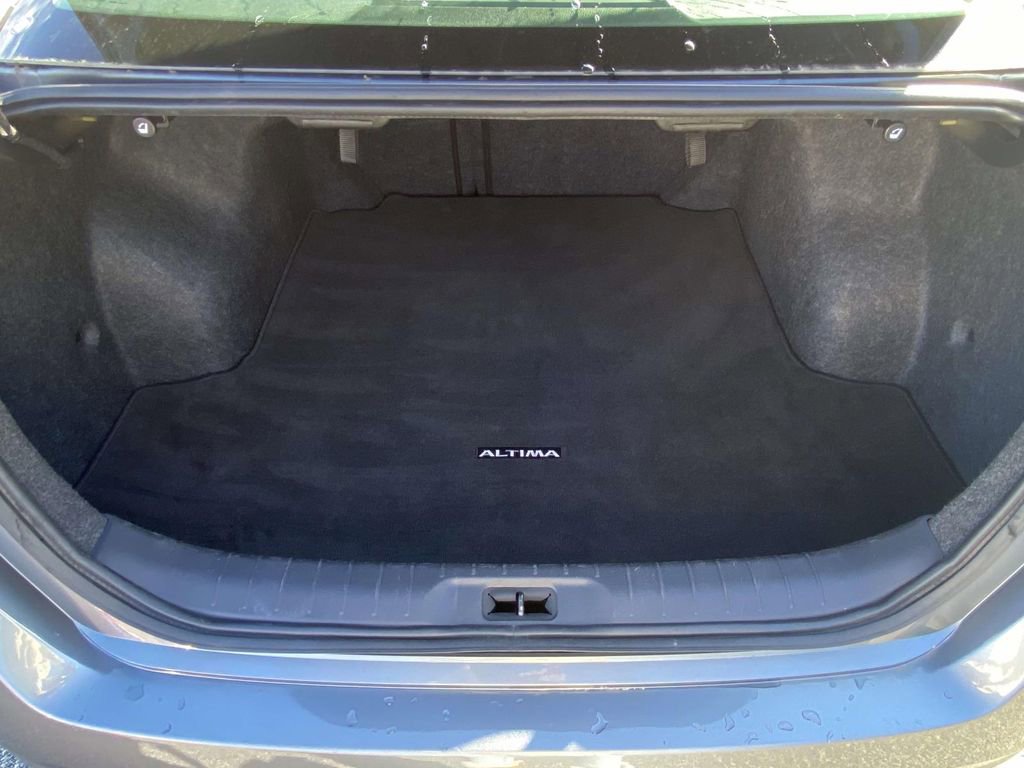 Used 2022 Nissan Altima 2.5 SR image 8