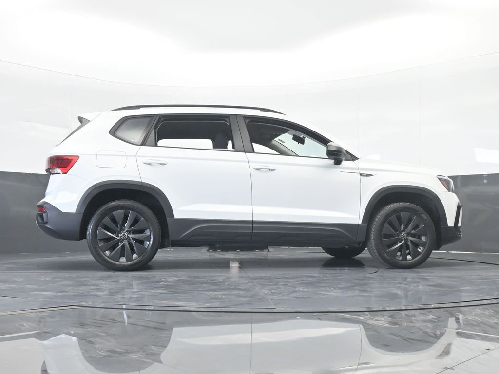 Used 2022 Volkswagen Taos S image 54